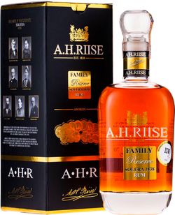 A.H. Riise Family Reserve 42% 0,7L (kartón)