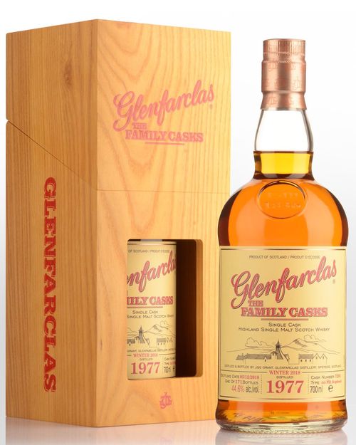 Glenfarclas The Family Casks Single Cask WINTER 2019 Sherry Hogshead 1977 43,6% 0,7L